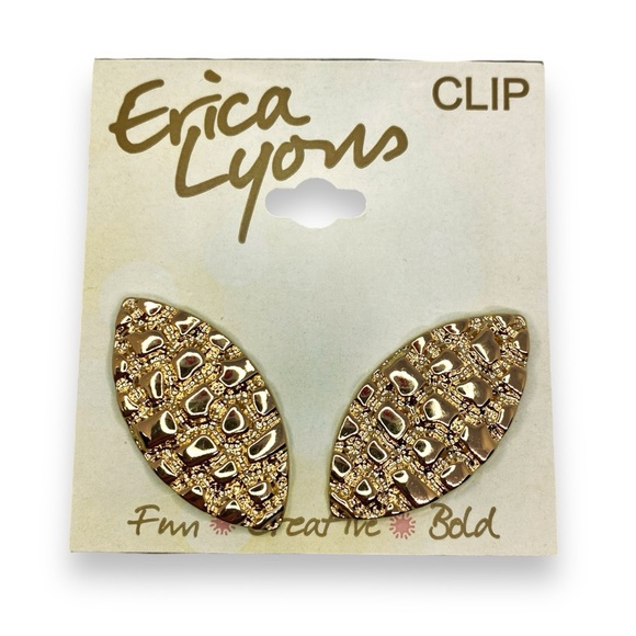 Erica Lyons Large Oval Croc Pattern Gold Tone Clip On Earrings NWT - Picture 4 of 4